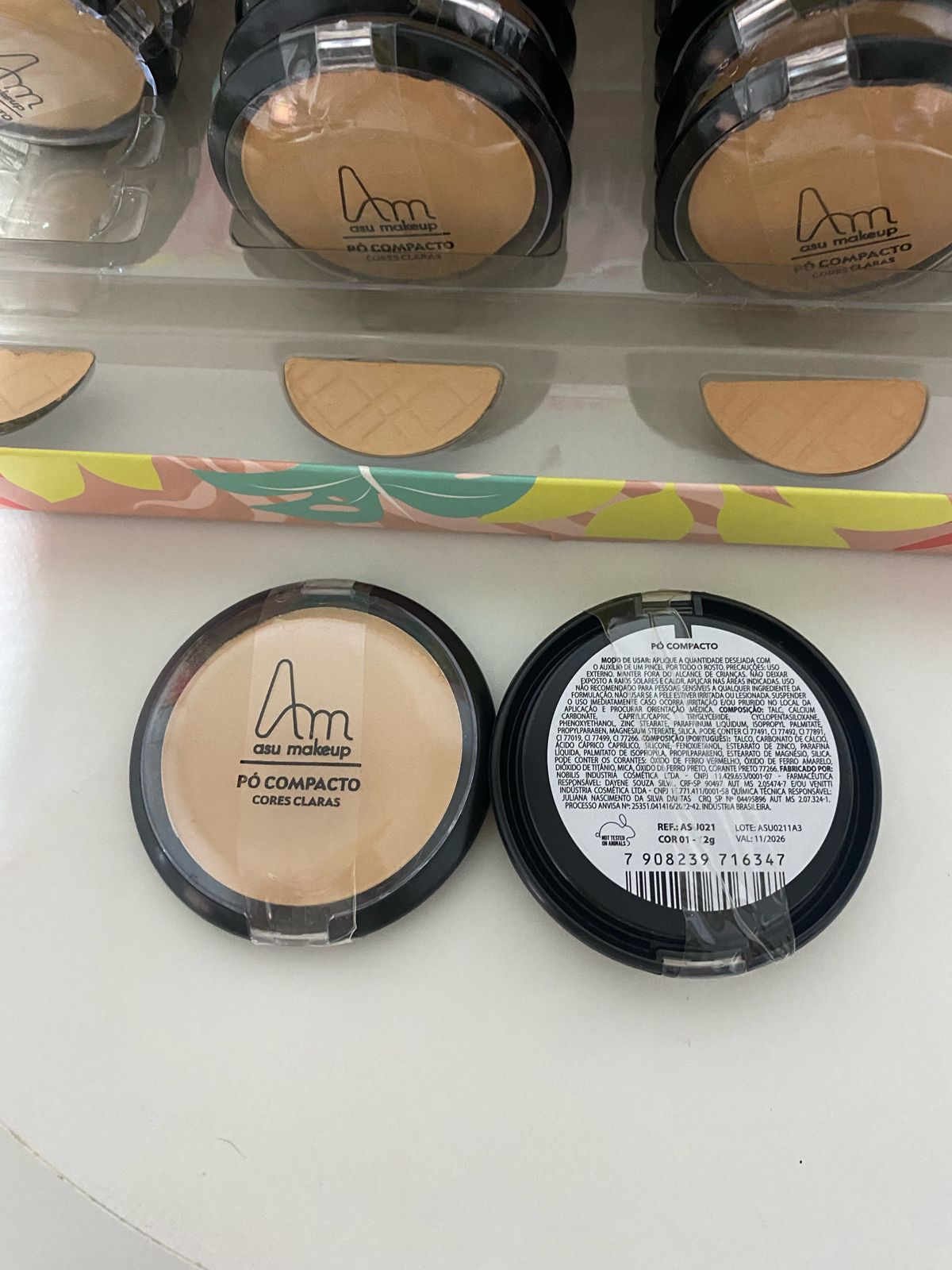 Po Compacto Peles Claras -Asu Makeup Cor:01