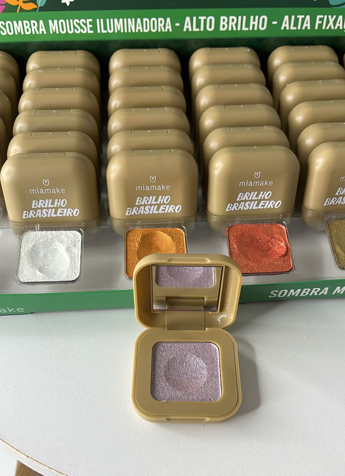 SOMBRA MOUSSE ILUMINADORA BRILHO BRASILEIRO (6 TONS) - MIAMAKE COR:COR1 - miniatura 2