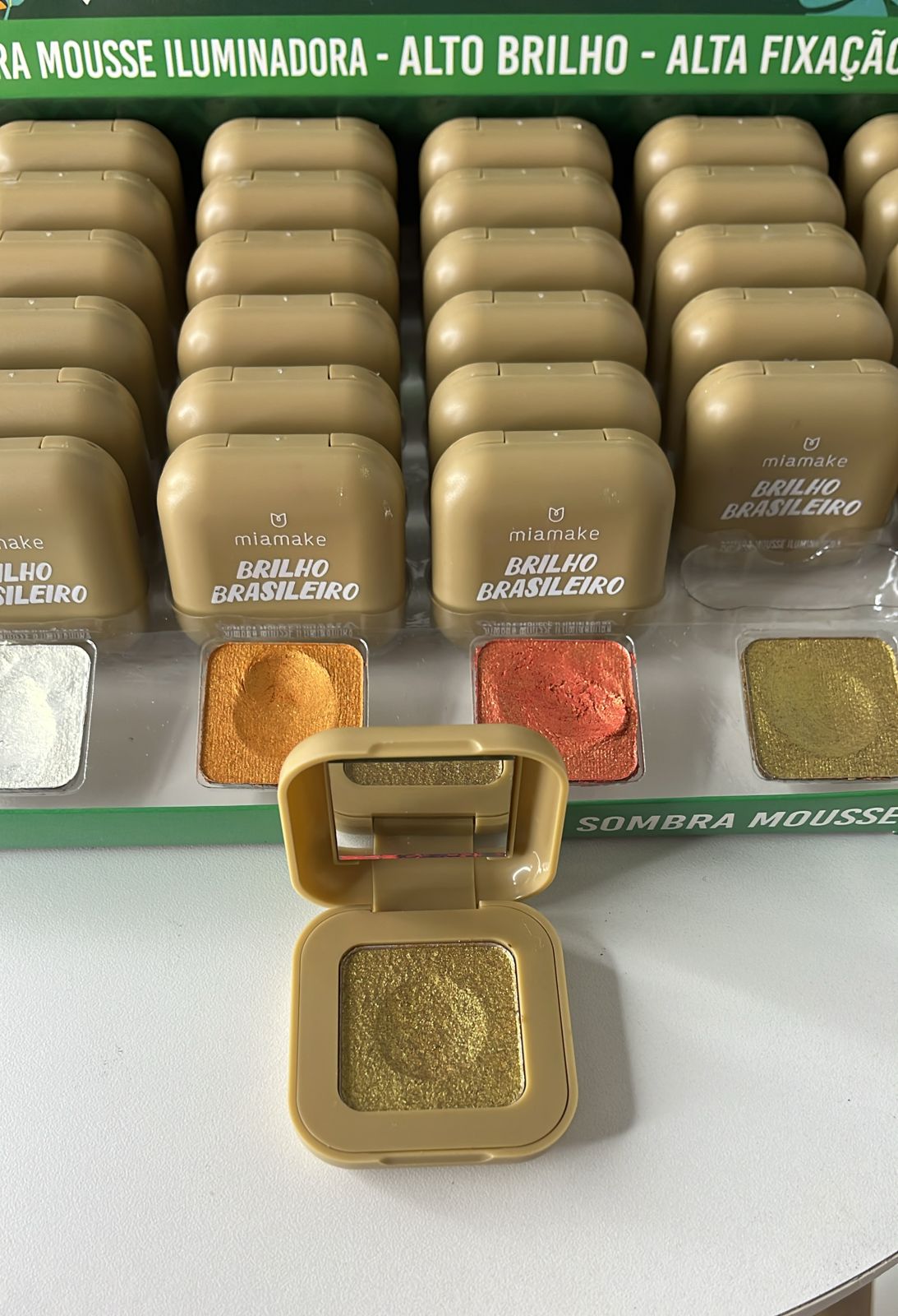 SOMBRA MOUSSE ILUMINADORA BRILHO BRASILEIRO (6 TONS) - MIAMAKE COR:COR5 - miniatura 2